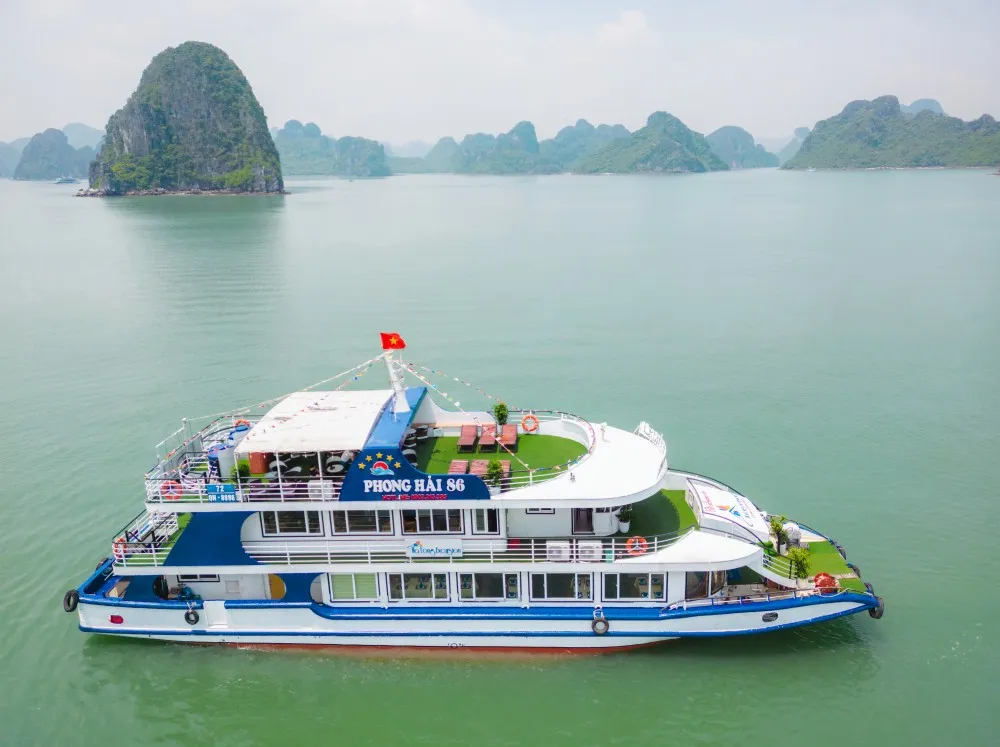 Tàu Phong Hải: Review Tour Hạ Long 6 Tiếng Đẳng Cấp 72 Chỗ 2026