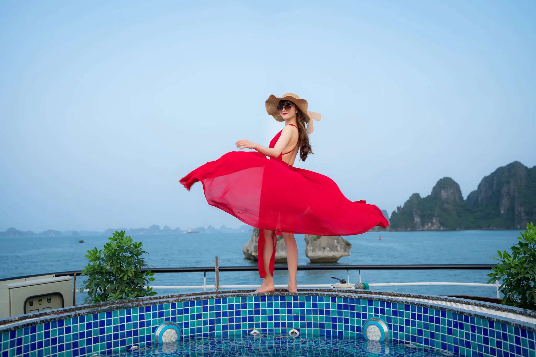 15+ điểm check-in đẹp nhất Hạ Long