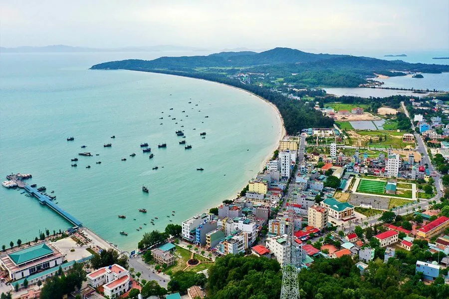 Kinh nghiệm du lịch Cô Tô tháng 6: Khám phá thiên đường biển xanh gọi hè!